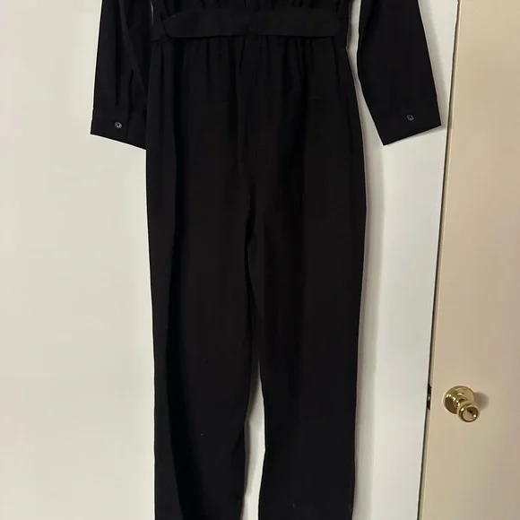 Stylish Black Jumpsuit - Picture 7 of 7